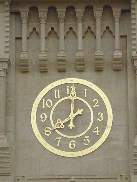 Campa-reference-Marokko-Tanger-golden-dial-plate-with-illumination
